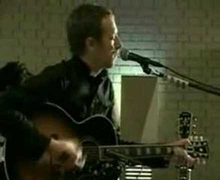 coldplay - Swallowed in the sea (acoustic live)