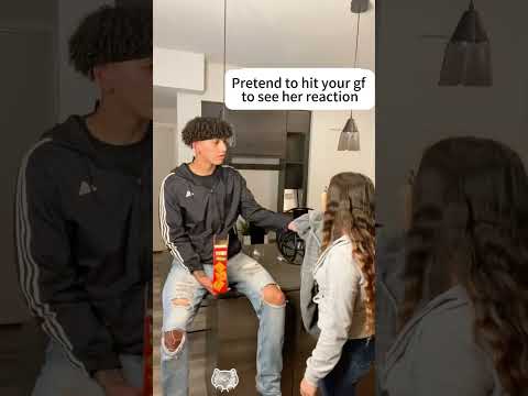Is your girlfriend the same way?#fpy #foryoupage #funny #funnyvideo #prank #couple #coupleprank