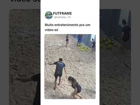 Muito entretenimento pra um vídeo só! #futebol #soccer #shorts #futebolarte