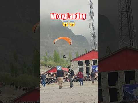 Ye stunt real tha😱  Aesyi  LANDING kisi ne nahi dekha hoga... 🪂😱 | #shorts #travel #youtubeshorts