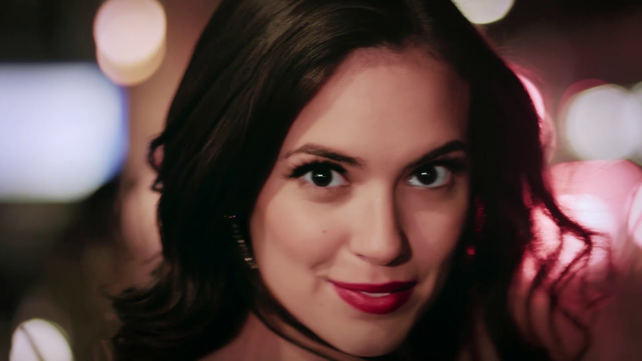 Gene False KissUSA Lash Couture 5th Avenue Lavish