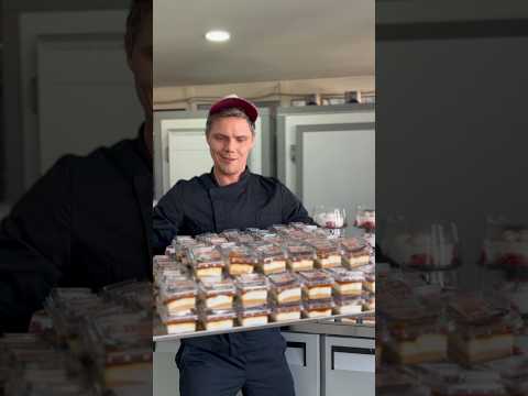 А вы как относитесь к большому количеству солёной карамели в десертах? 🤔