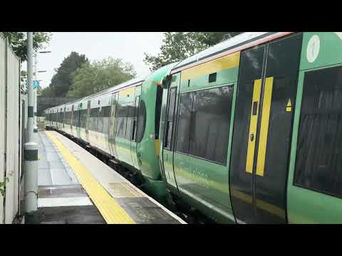 Class 377 - Southern Railway - Ashtead Station - 21st May 2024