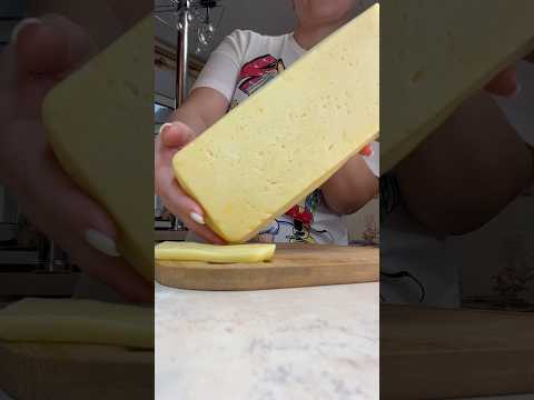 1 кг домашнего сыра за копейки! 👍😋🥰В магазине вы точно такого не купите#сыр#домашний#рецепт