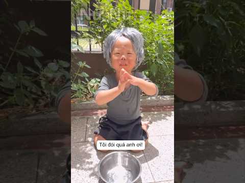 Cậu bé mất dạy với người nghèo khổ
