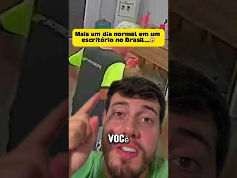 Ele jogou bola no trabalho e foi demitido #futebol #futebolbrasileiro #futebolamador