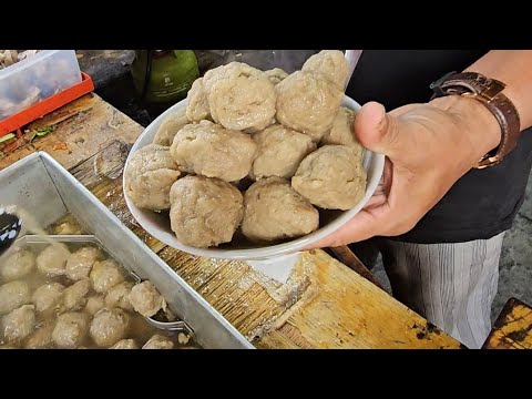 bakso 20 ribu ambil sepuasnya grtis toping & es teh hasilnya kebeli ruko & bisa lunasi hutang