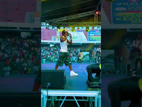 Shatta wale performs in front of President John Mahama in Accra sports stadium.