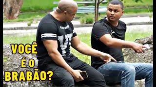 PROBLEMA NA ESQUINA: VEM NA MÃO - Street Confusion Prank