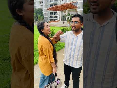সেলিব্রিটির সাথে দেখা