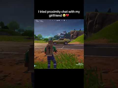 I tried proximity chat with my girlfriend… 😂💔