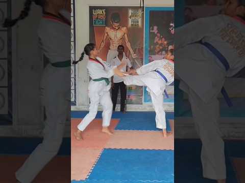 #taekwando #fight #viral #youtubeshorts #taekwondomartialarts #selfdifence 🥋🇮🇳😱👍🥋🇮🇳