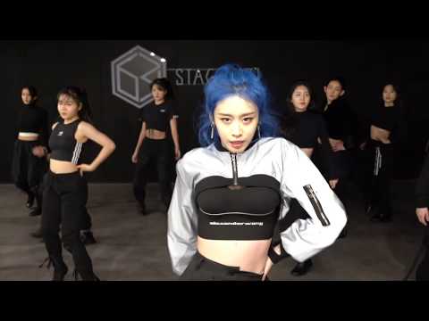 지연(JIYEON)- Take A Hike 안무영상