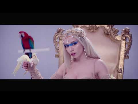 Ava Max - Kings &amp; Queens [Official Music Video]