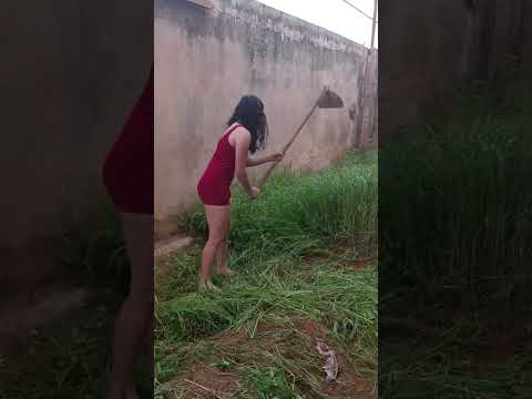 Ninguém quer namorar essa adorável moça