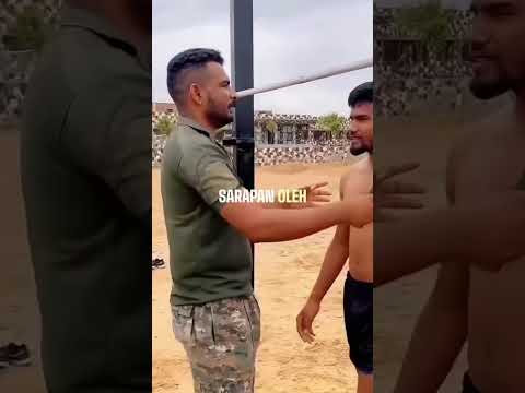 Pengukuran Tinggi Badan di Kamp Militer India #shortvideo #shorts