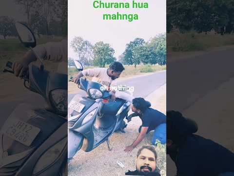 गाड़ी चुराने की कोशिश में चोर फँसा बुरी तरह #funny #comedy #shortvideo