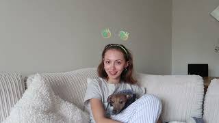 #pov UK girlie tries Halloween Candy from the USA…