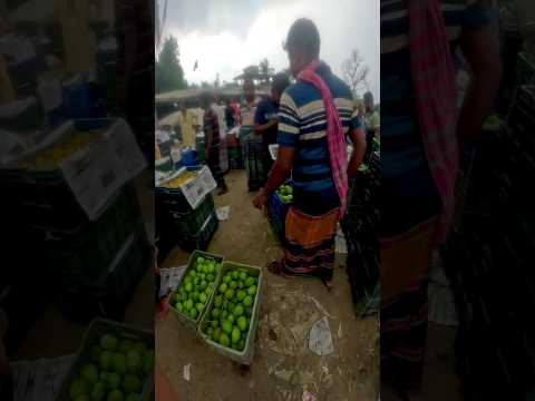Traditional Asian Fruits Market in Rainy Season🥭🥭