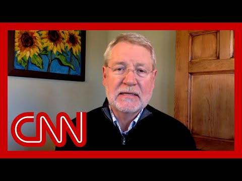 Ex-CIA operative: Things are looking very good for Vladimir Putin