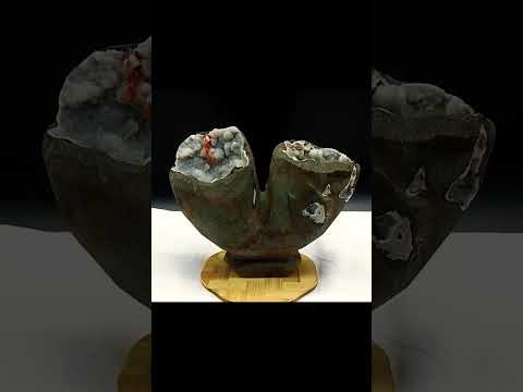 # Amazing Grey Geod #natural