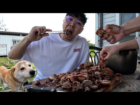 나혼살 ep.09) 직접 만든 족발 가족들과 함께 먹었습니다.