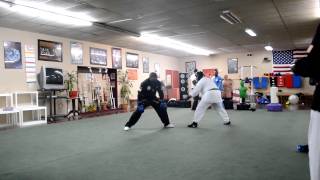 Sparring: Rodney Wilson -vs- Grandmaster Dan "Thunder Fist" Rembert (Round 1)
