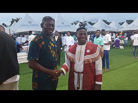Agya koo storms Living Yahweh (OKOH Agyemang) church to receive a legendary Awards