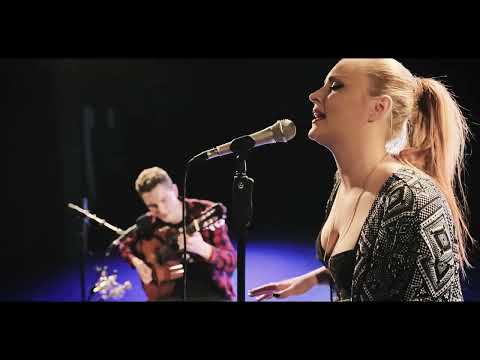 Barbora Švidraňová - Four Five Seconds & Rolling in the deep (Rihanna & Adele cover accoustic)