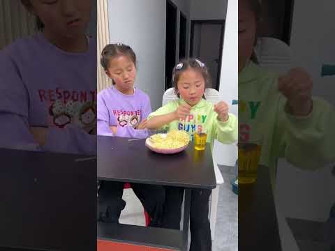 Amazing ways to use scissors #funny #cute #5minuteeverything
