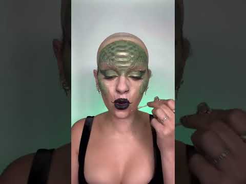 Take my SPFX Halloween makeup off with me 🐍