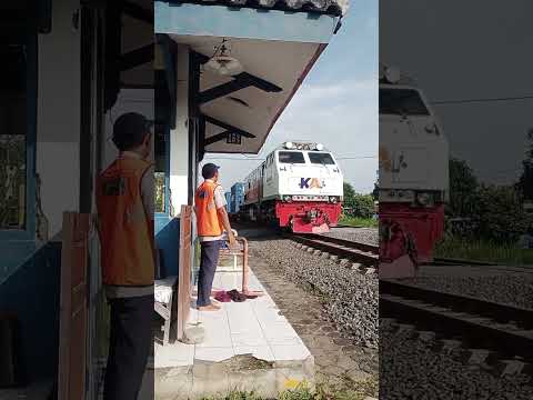 day 1 . hunting kereta api#kai#keretaapi #keretaapiindonesia