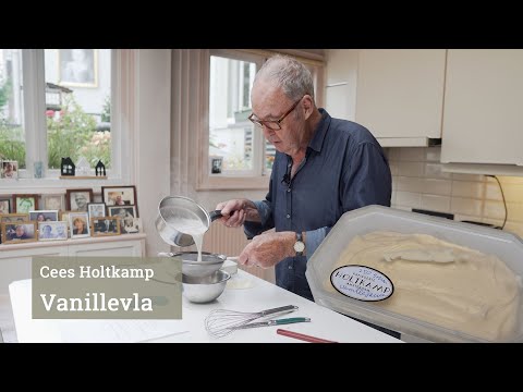 Cees Holtkamp maakt vanillevla/saus