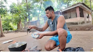 ¡Así se hace la mariscada salvadoreña más rica en el campo!