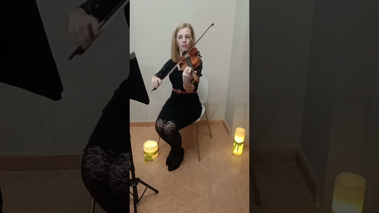 Sarah Diana 