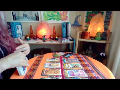 LIBRA!! 🔮 Hay vientos de cambio, tómalos!! Alguien te estará acompañando en un nuevo camino!!