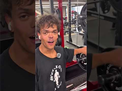 "Mini Hulk" ngoài đời thật 😱