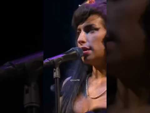 Amy Winehouse At Glastonbury 2008 #amywinehouse #glastonbury2008