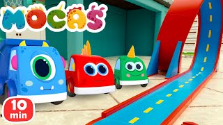 Mocas cars build a new racing track with a double loop and sing funny songs for kids!