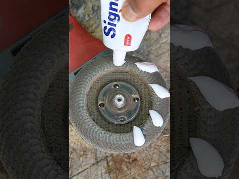 قم بوضع معجون الاسنان على الصاروخ وأنضر إلى النتيجة / Simple inventions