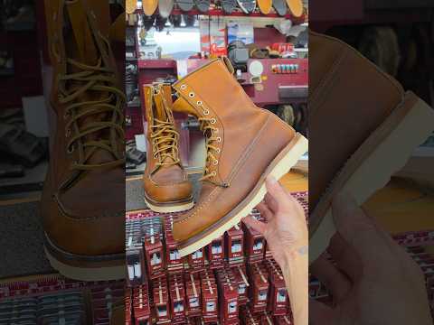 NOTHING beats a FRESH Redwing REBUILD! #restoration #shoerepair #cobblerg #redwing