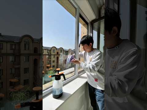 😂 Dad Refuses to Clean the Window but Gets a Magical Surprise from Mom 🪟✨