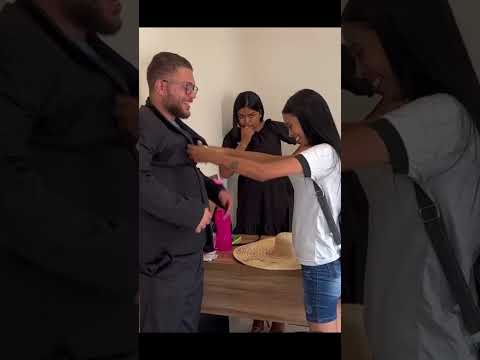 Secretária humilha mulher sem saber que ela era irmã do chefe PART 01