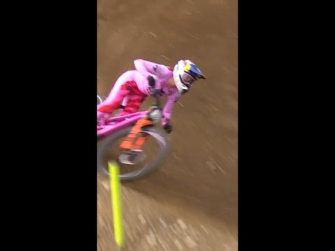 Seagrave on FIRE! 🔥 Composed. Precise. Unstoppable. 🥇