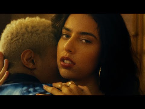 Marina Sena - Tudo Pra Amar Voc&#234; (Clipe Oficial)