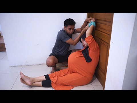 IBU HAMIL DIIKAT DI PINTU