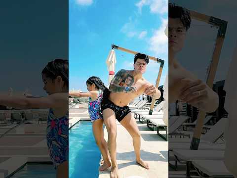 TIRO A SALOMÉ A LA PISCINA Y ESTO PASO😱