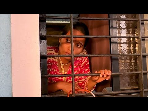 माऊलीची मम्मी भाचीला खायला देईना म्हणून घरात कोंडून टाकलं 🫢