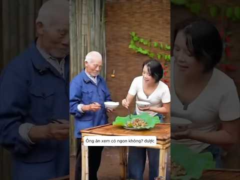 Thử thách ăn sâu ống tre #short #trend #haihuoc #trungquoc #funny #giaitri #food #xuhuong #hàihước