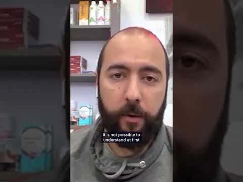 Mother dog stuns vets in Turkey by carrying her sick pup to the clinic | DW News